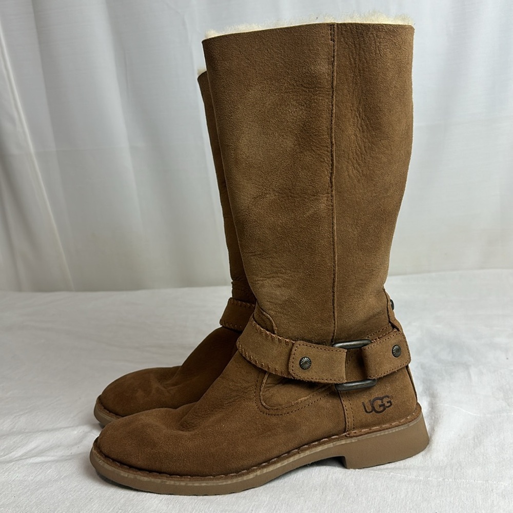 UGG boots - Picture 2 of 6